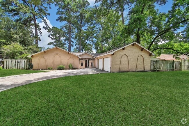 Building Photo - 259 Spring Pines Dr Rental