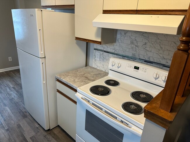 Photo - 2718 Alder Creek Dr S Unit 2