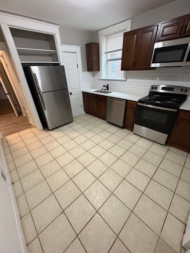 Photo - Christy 1 Unit 1st Fl