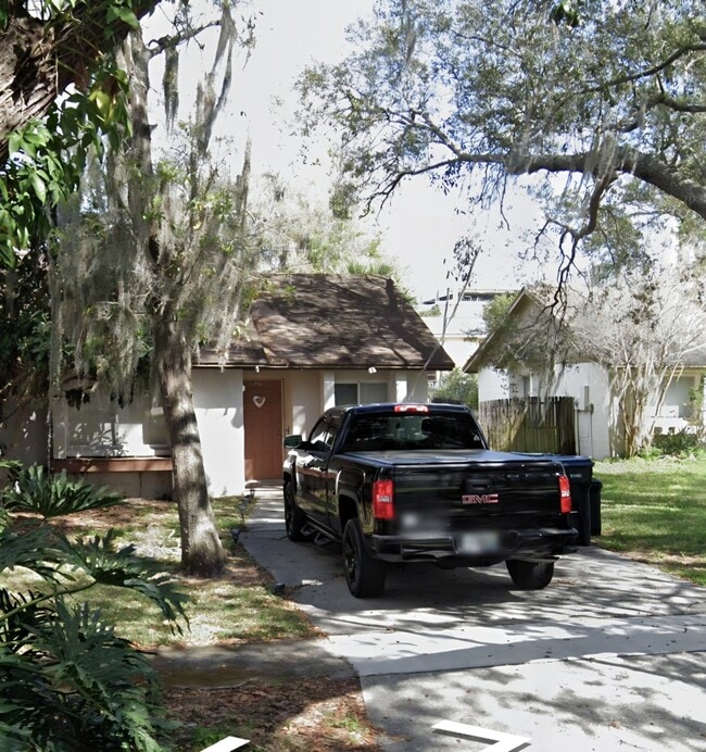 Building Photo - 12111 Walden Woods Dr Rental