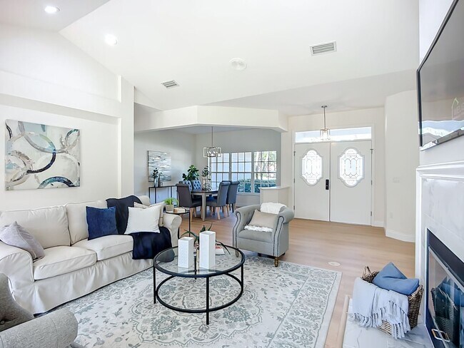 Photo - 2960 Sandringham Pl