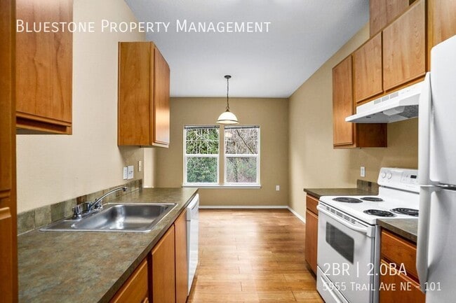 Building Photo - 5955 Trail Ave NE Unit 101 Rental