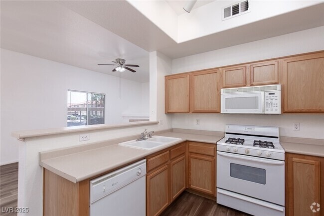Building Photo - 3545 Cactus Shadow St Unit 101 Rental
