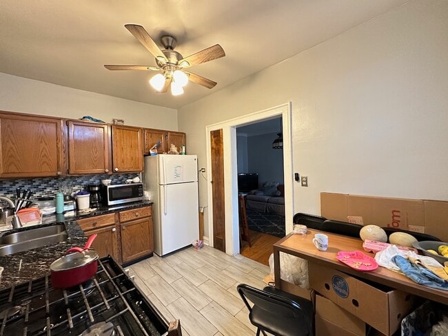 Photo - 5642 N Kimball Ave Unidad W4