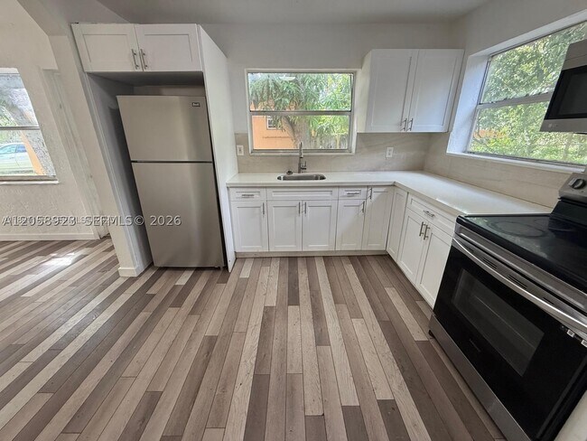 2813 Dewey St Unit 1