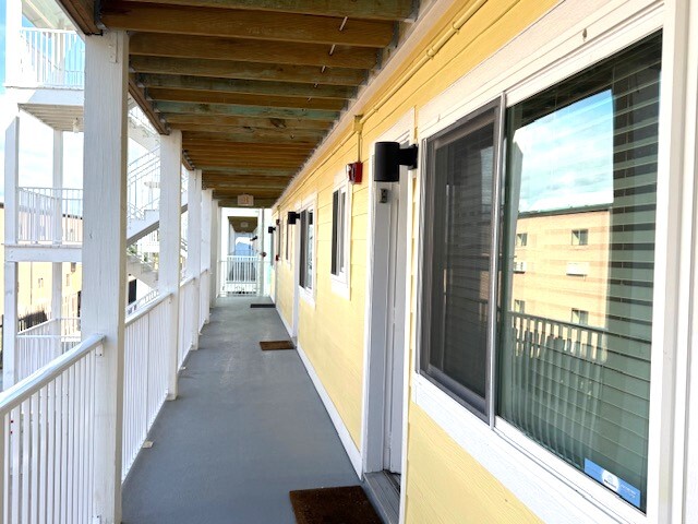 Photo - 17214 Front Beach Rd