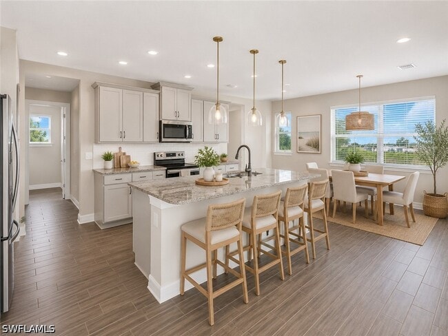 12329 Isabella Dr