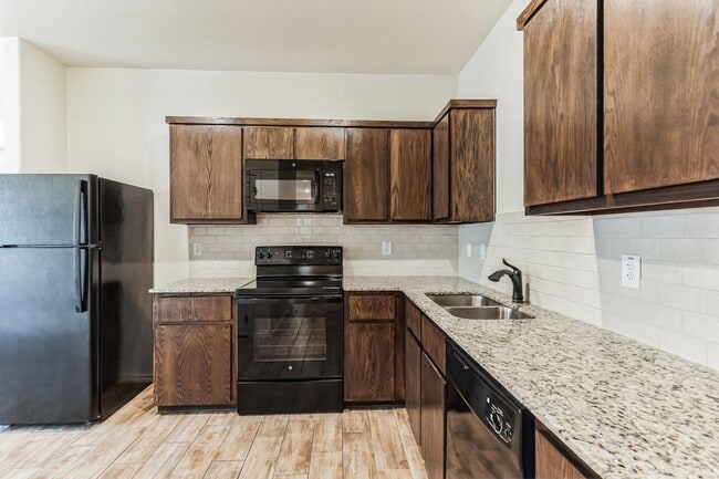 Photo - Modern 3-Bedroom Duplex in Temple with Spacious Layout