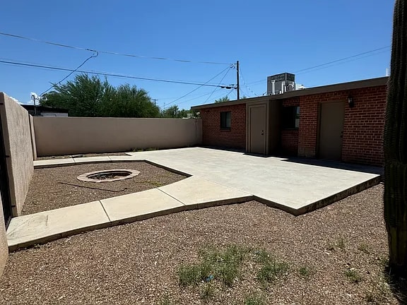 Photo - 120 N Campbell Ave