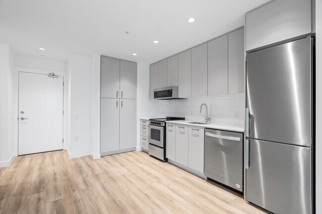 8031-8031 Williams Rd Unit 311 - D2