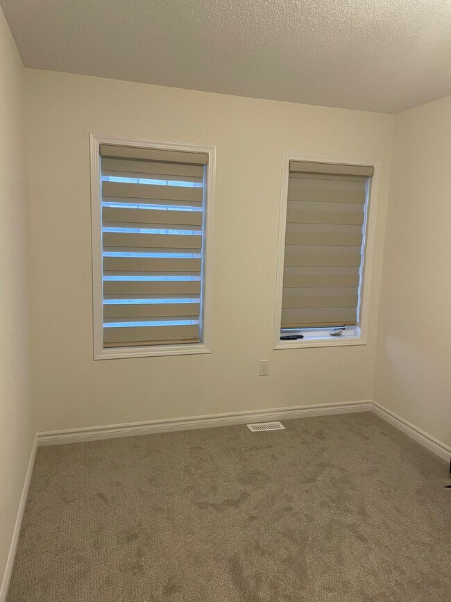 Photo - 165 Village Gate Dr