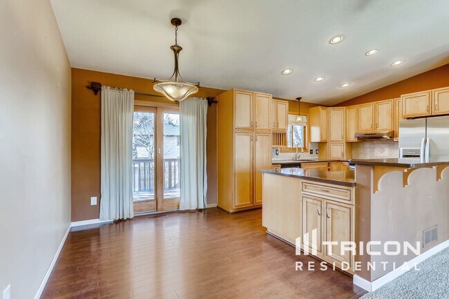 Photo - 9864 Wake St NE