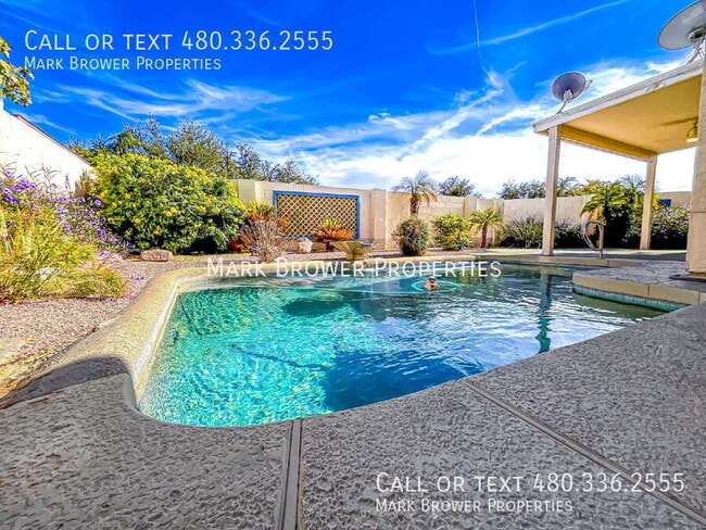 Photo - 941 N Florence Dr