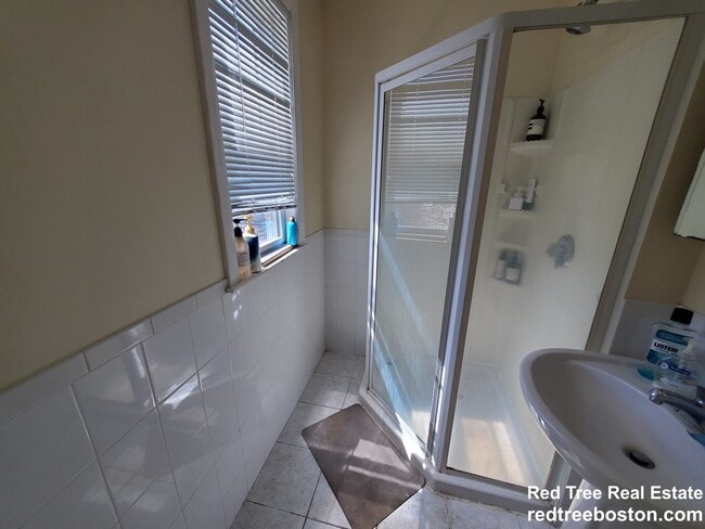 Photo - 270 Harvard St Unit 2