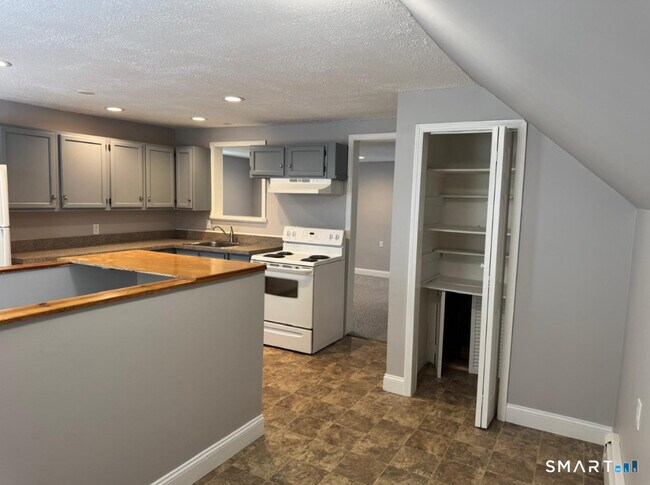 Photo - 15 Rose St Unit 3