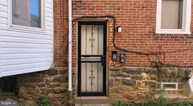 Photo - 432 W Bringhurst St