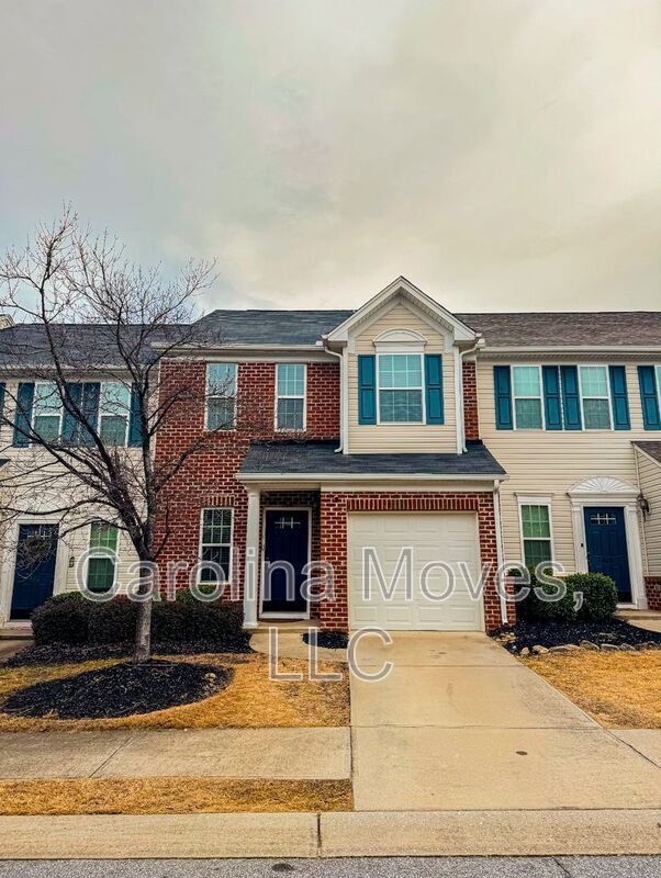 Photo - 467 Woodbark Ct Townhome