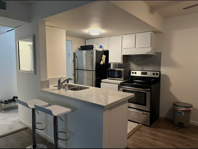 Photo - 421 S La Fayette Park Pl Unit 720