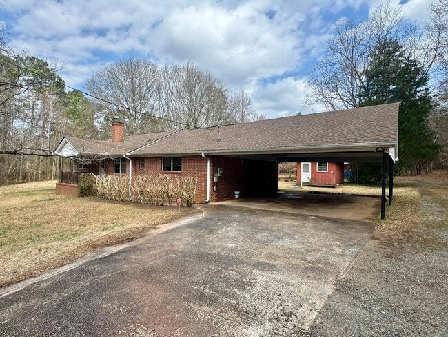 Photo - 1780 N Hl St Ext