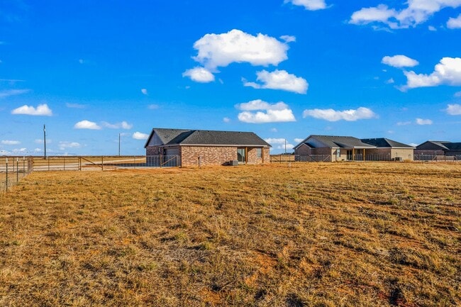 Photo - Country Living In Roosevelt ISD! Casa