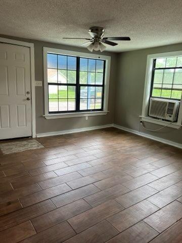 Photo - 6710 Phillips Ln