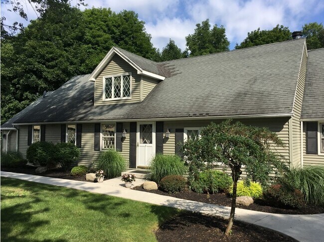 Exterior - 9710 Main Street