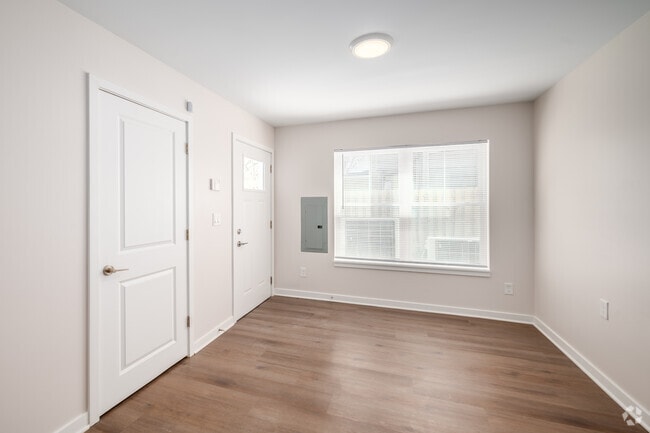 Unit 5 - 1BR, 1BA - 523SF - Living Room - 89th Rising