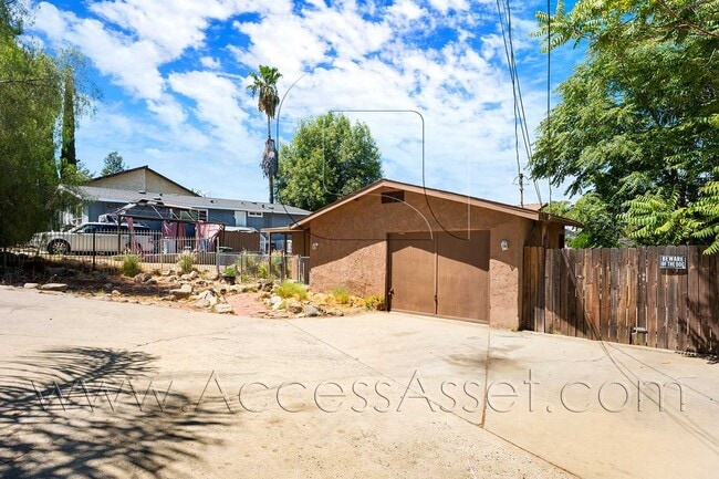 Photo - 17430 Cottrell Blvd