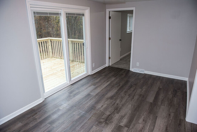 Photo - 2409 W Hardies Rd House