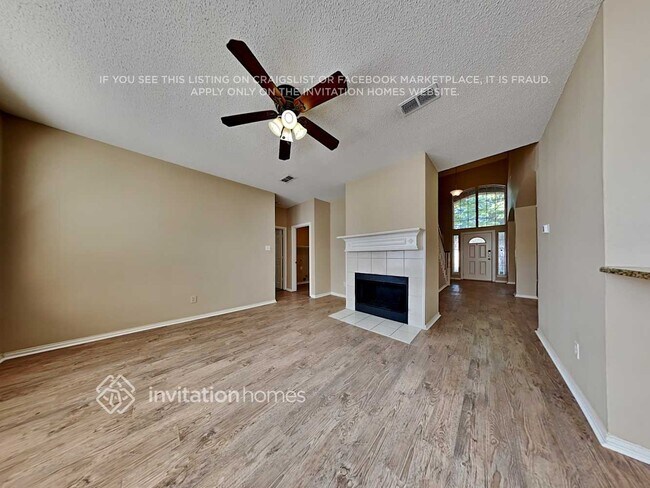 Photo - 2124 Ballycastle Dr