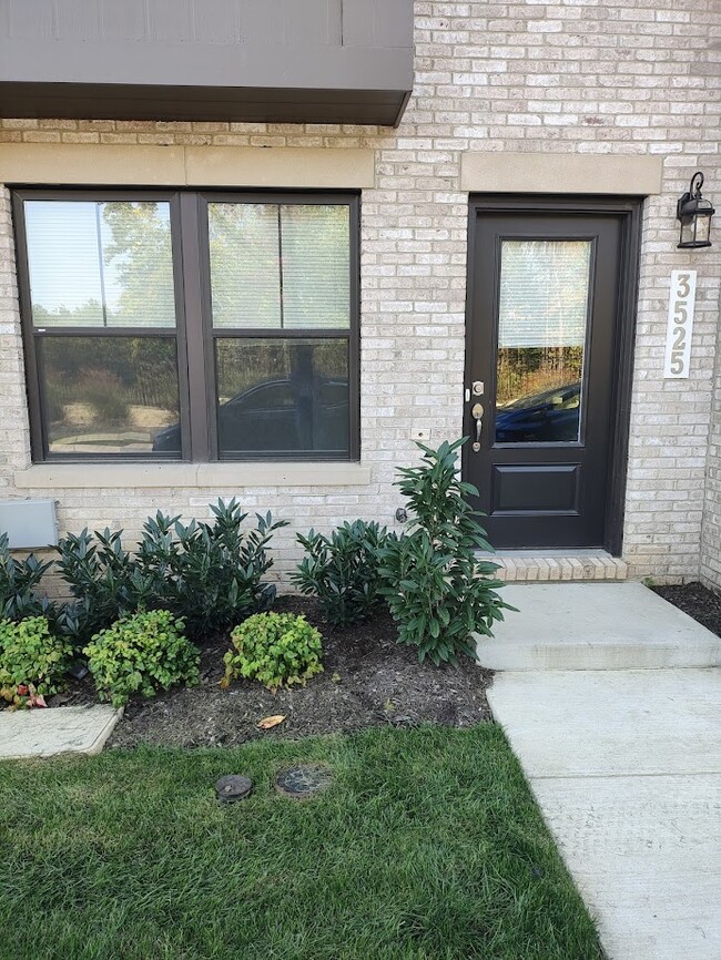 Photo - 3525 Carnaby St Townhome