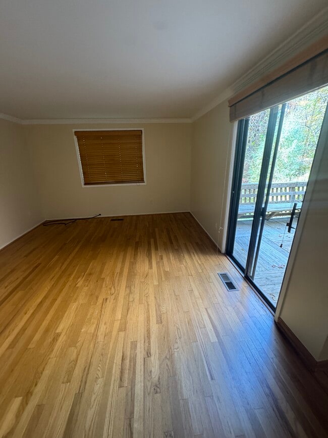 Photo - 19621 Sparr Spring Rd