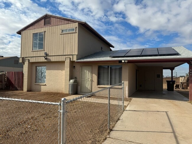 Building Photo - 940 N Sonora St