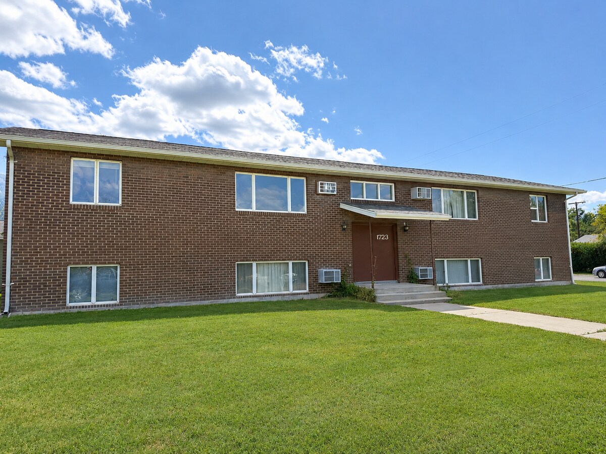 Photo - 1719 Hudson St Unit 3