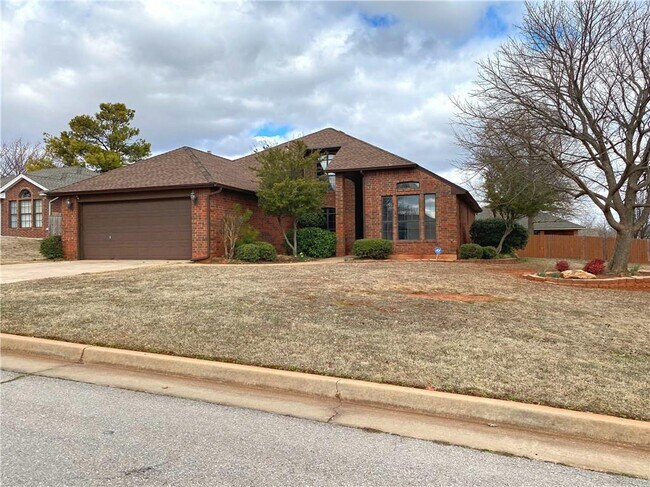 Photo - 917 NW 170th St House