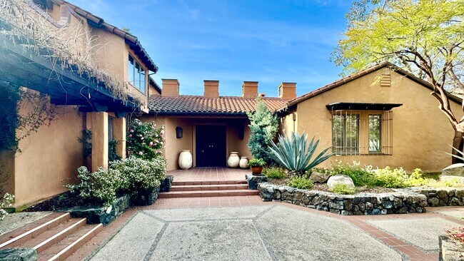 Photo - Mediterranean Inspired Opulence: Luxury Es...