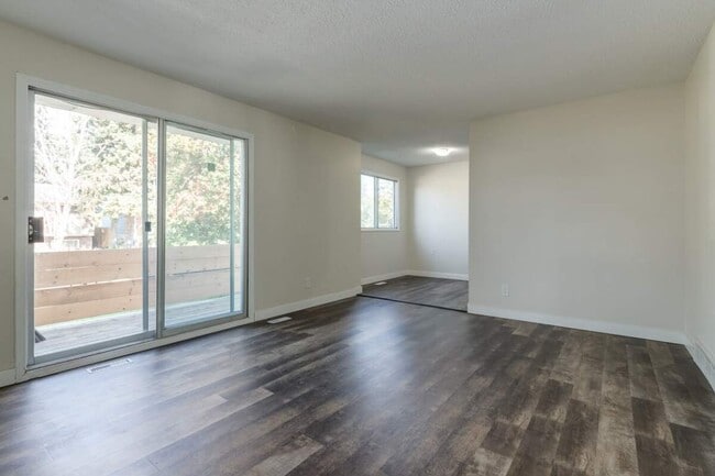 Photo - Greenbrook House