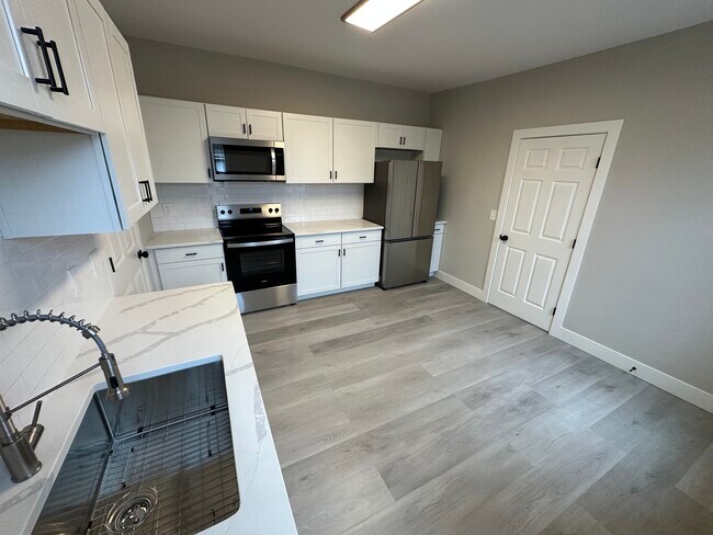 Photo - 2513 Shanmoor Ave Unit 3