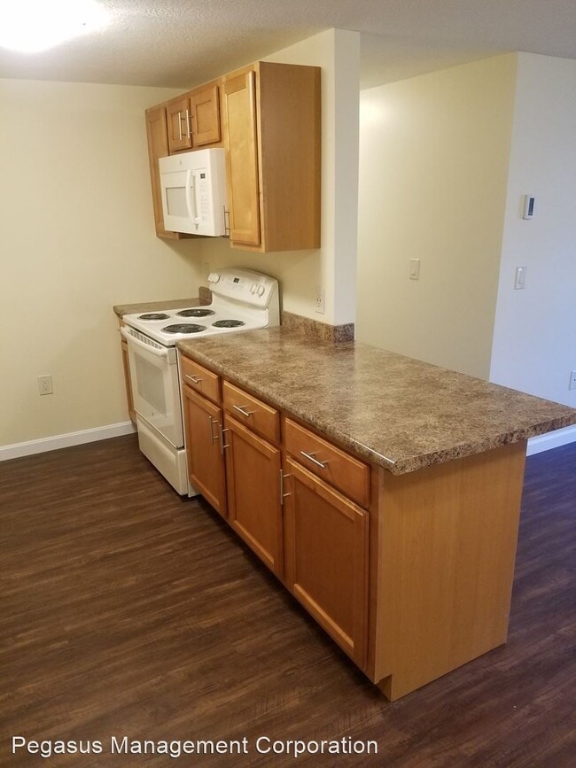 Photo - London Court