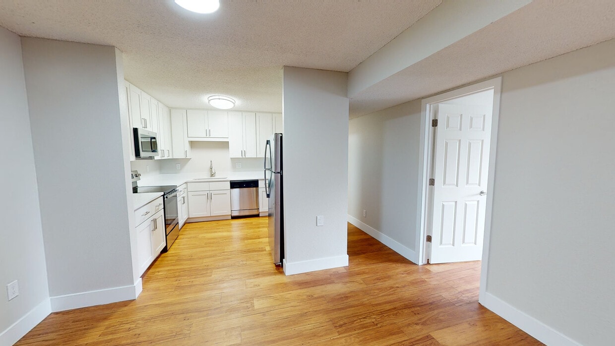 Photo - Meadow Creek Apartments