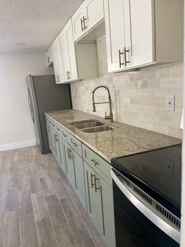 Photo - 1210 E 138th Ave