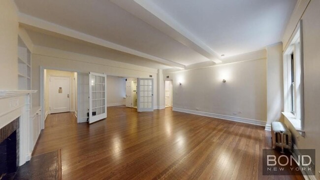 Building Photo - 111 E 80th St Unit 2D