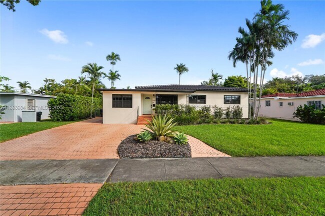 Photo - 6331 SW 18th St