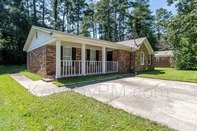 Photo - 2104 Trotters Way House