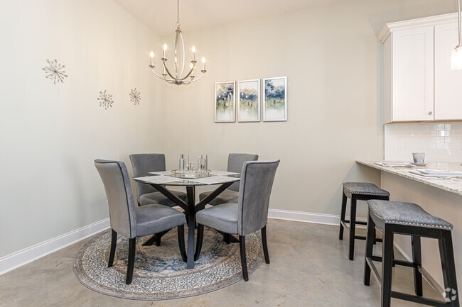 2HAB, 2BA - 992 ft² - Country Club Cottages