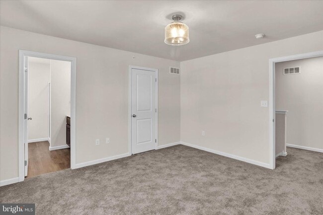 Photo - 203 LUCILLE Way