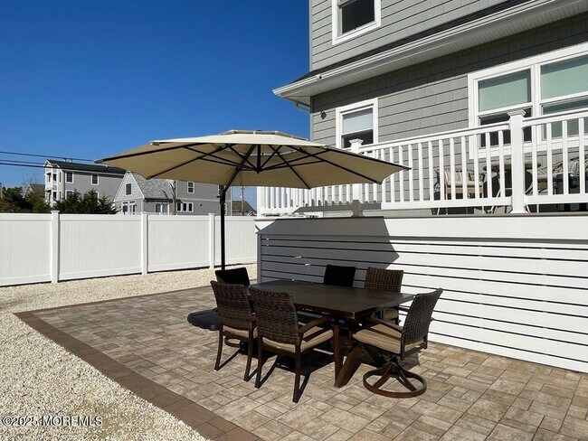 Photo - 112 Albacore Dr