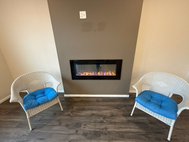 Photo - 4770 Daiquiri Ave NE