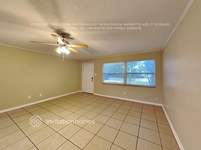 Photo - 1071 Nolan Dr S