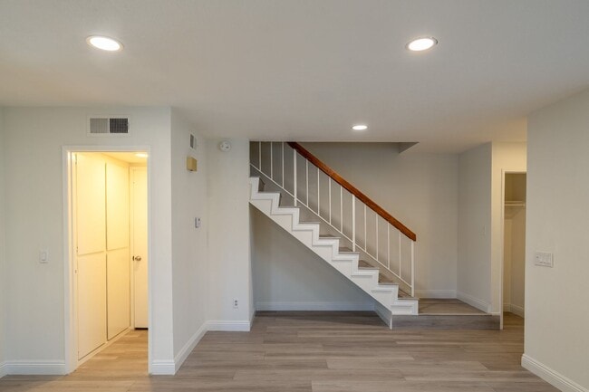 2600 Huntington Dr